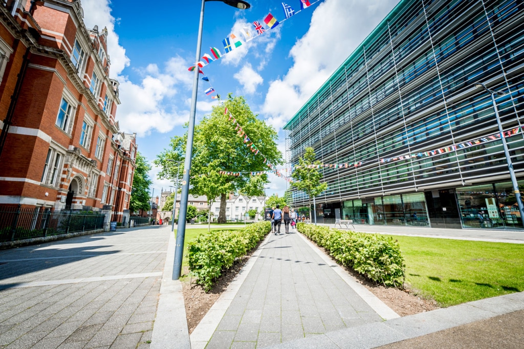 de montfort university dmu
