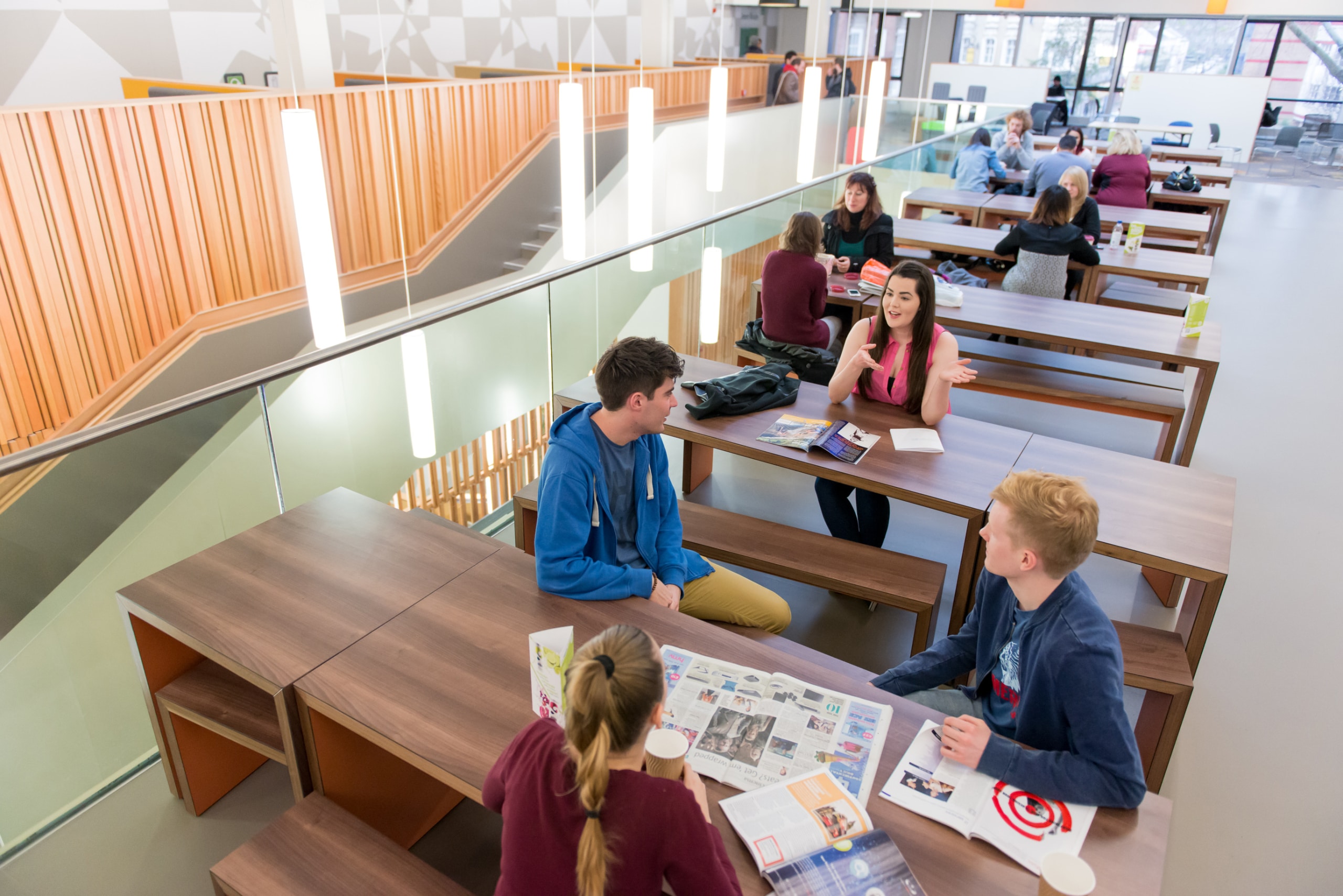 lsbu london south bank university campus students