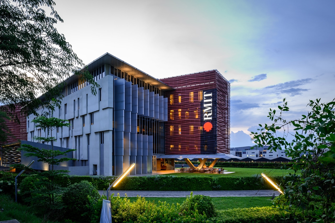 rmit university vietnam campus building