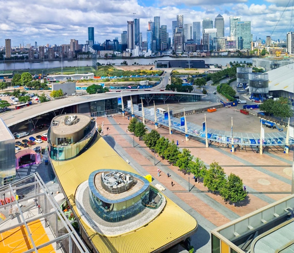 escape studios london campus surroundings