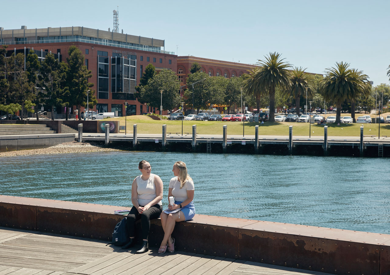 deakin university melbourne