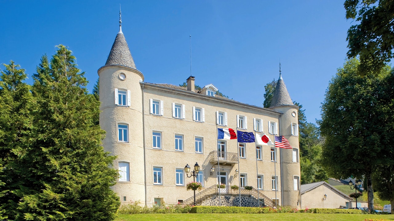 ecole nationale superieure de la patisserie chateau de montbarnier ducasse