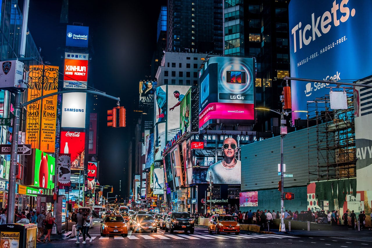 plugga i new york times square